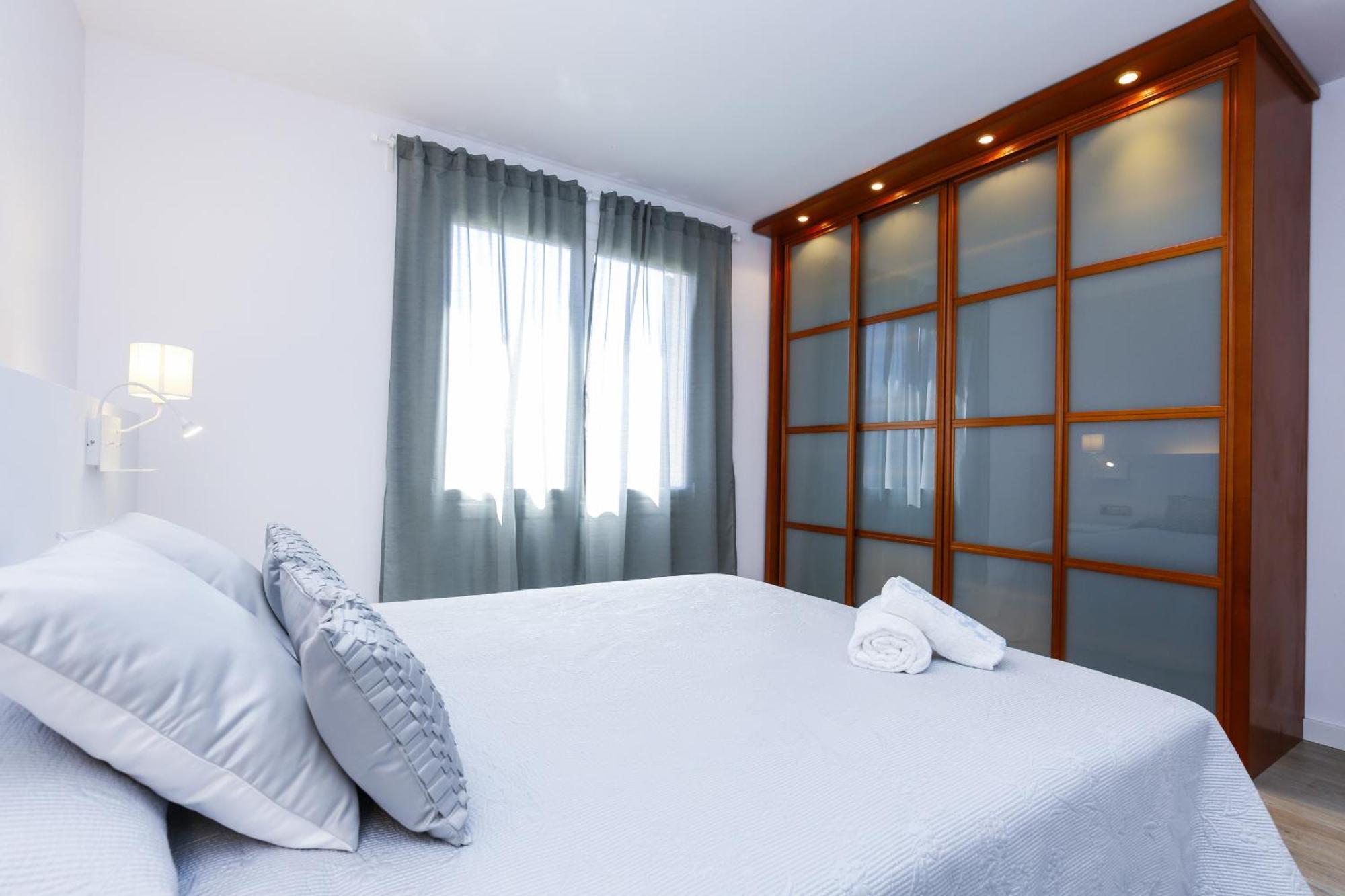 New Queens 2a Planetcostadorada Apartment *